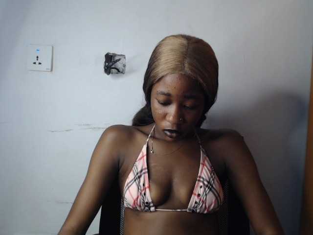 Sexyvian live cam on BongaCams