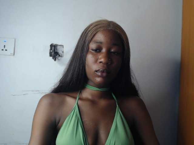 Sexyvian live cam on BongaCams