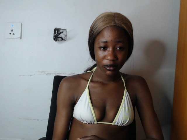 Sexyvian live cam on BongaCams