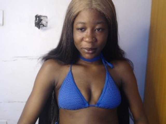 Sexyvian live cam on BongaCams
