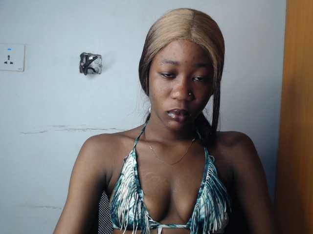 Sexyvian live cam on BongaCams