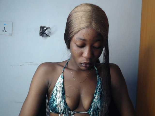 Sexyvian live cam on BongaCams