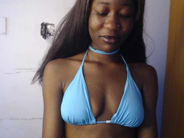 Sexyvian live cam on BongaCams