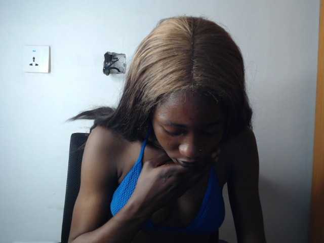 Sexyvian live cam on BongaCams