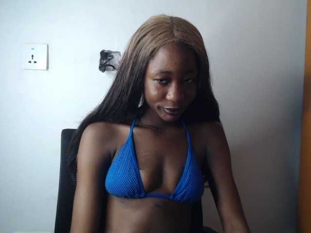 Sexyvian live cam on BongaCams