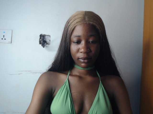 Sexyvian live cam on BongaCams