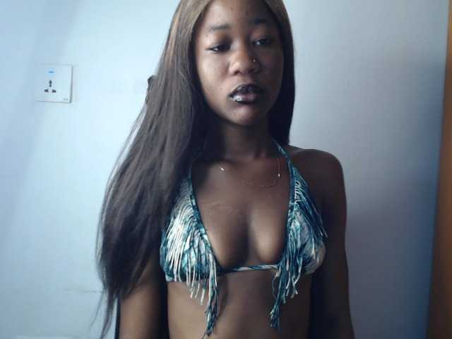 Sexyvian live cam on BongaCams