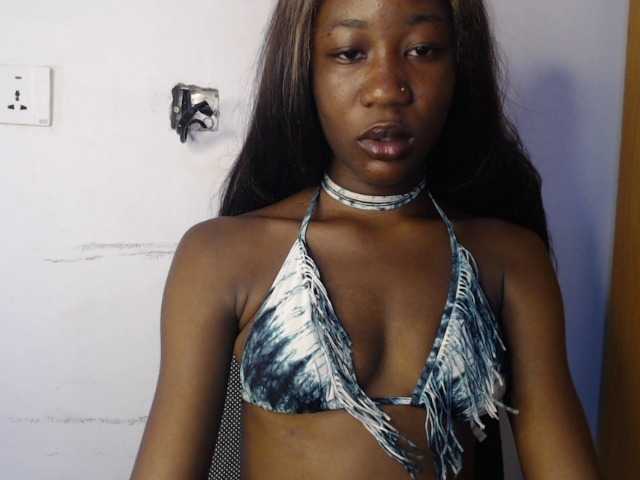 Sexyvian live cam on BongaCams