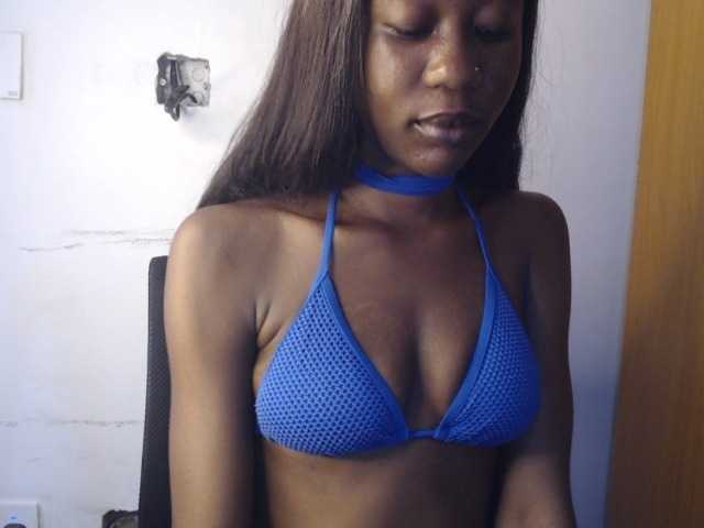 Sexyvian live cam on BongaCams