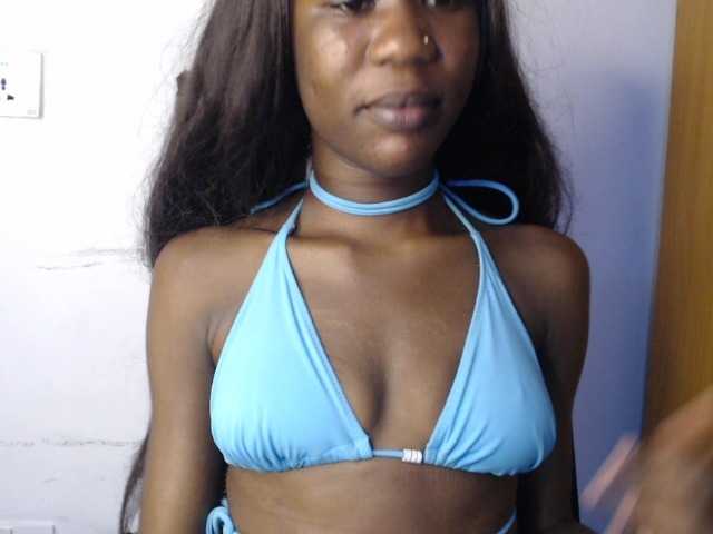 Sexyvian live cam on BongaCams