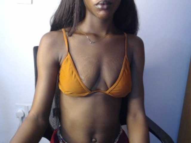 Sexyvian live cam on BongaCams