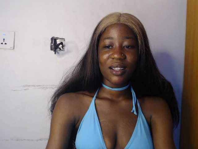Sexyvian live cam preview
