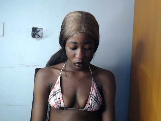 Sexyvian live cam on BongaCams