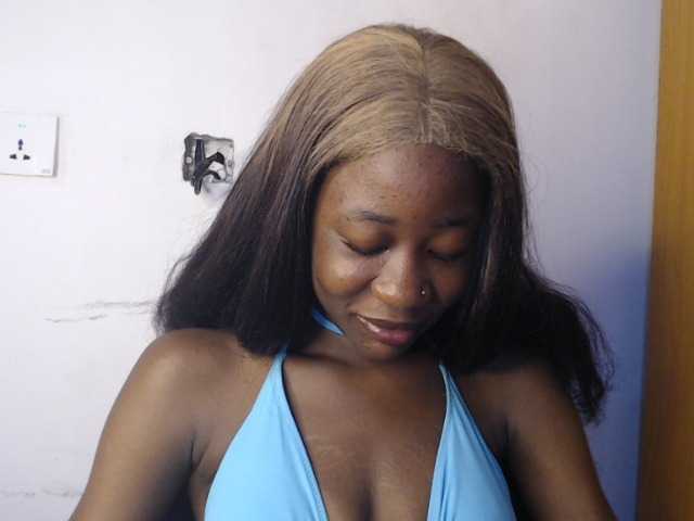 Sexyvian live cam on BongaCams