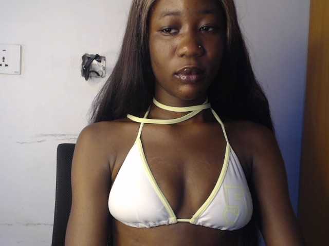 Sexyvian live cam on BongaCams