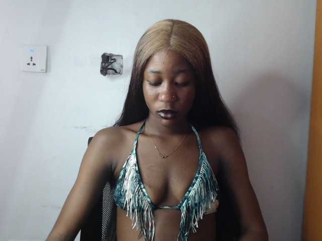 Sexyvian live cam on BongaCams