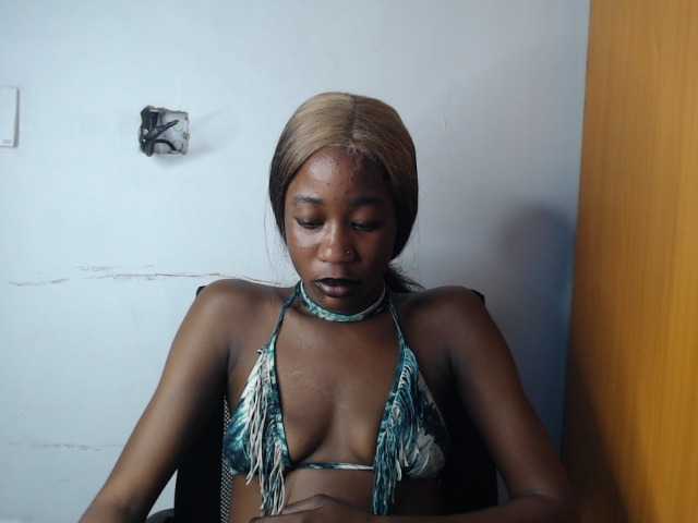 Sexyvian live cam on BongaCams