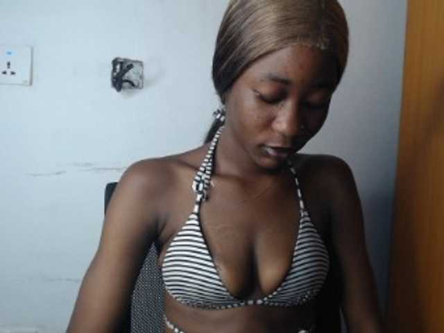 Sexyvian live cam on BongaCams