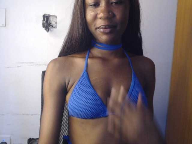 Sexyvian live cam on BongaCams