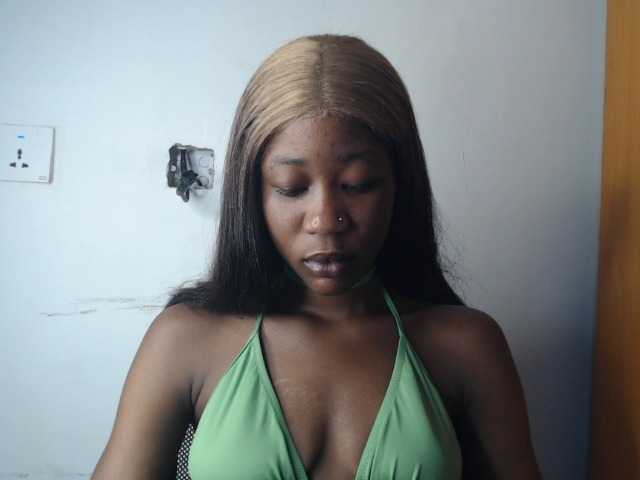 Sexyvian live cam on BongaCams
