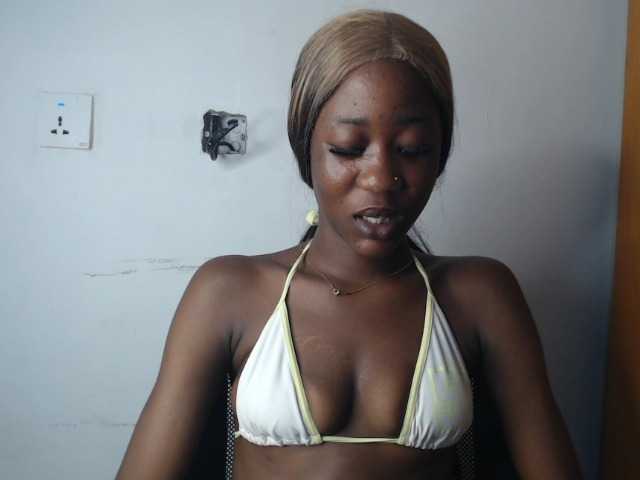 Sexyvian live cam on BongaCams