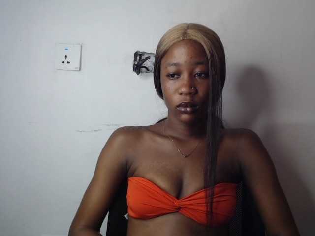 Sexyvian live cam on BongaCams