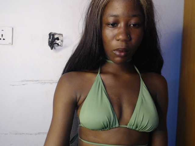 Sexyvian live cam on BongaCams