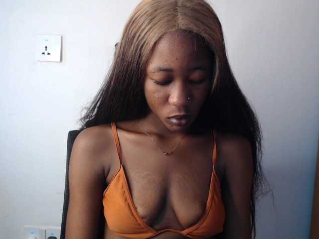 Sexyvian live cam on BongaCams