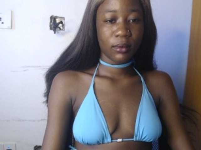 Sexyvian live cam on BongaCams