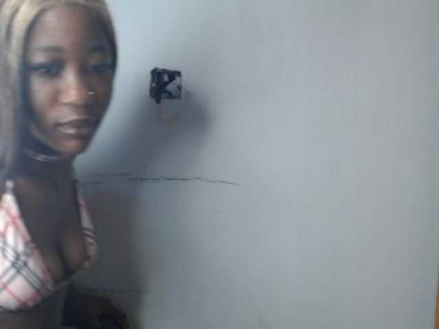 Sexyvian live cam on BongaCams