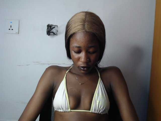 Sexyvian live cam on BongaCams