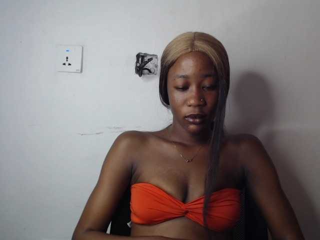 Sexyvian live cam on BongaCams