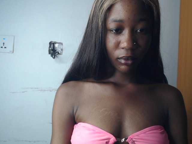 Sexyvian live cam on BongaCams