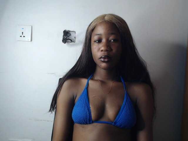 Sexyvian live cam on BongaCams