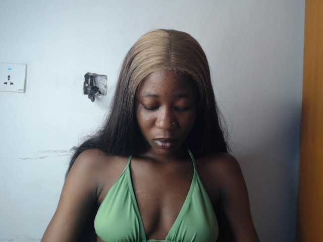 Sexyvian live cam on BongaCams