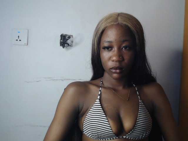 Sexyvian live cam preview