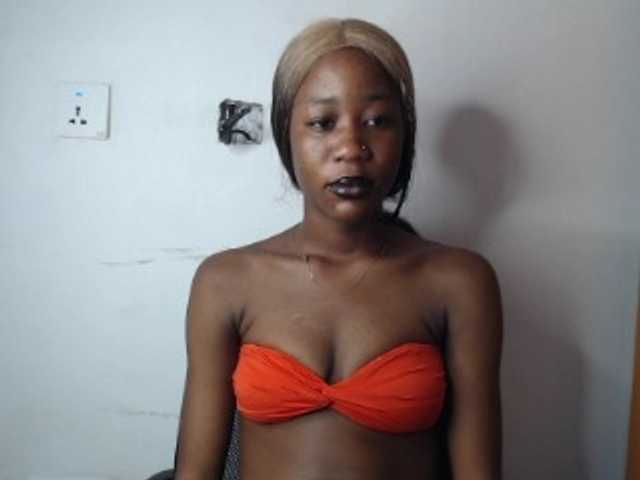 Sexyvian live cam on BongaCams