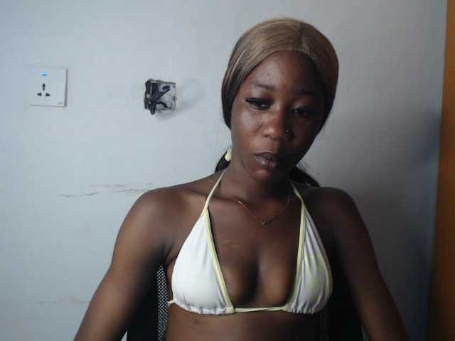 Sexyvian live cam on BongaCams