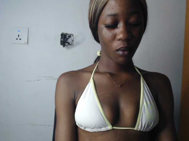 Sexyvian live cam on BongaCams