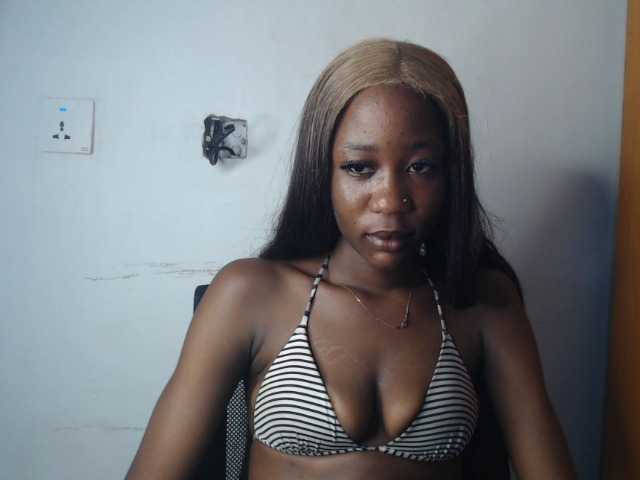 Sexyvian live cam preview