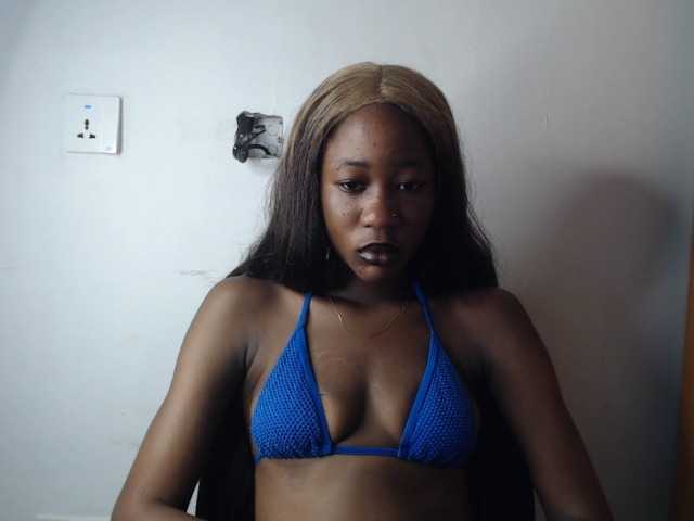 Sexyvian live cam on BongaCams