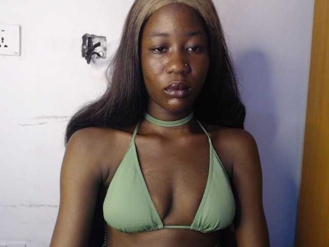 Sexyvian live cam on BongaCams