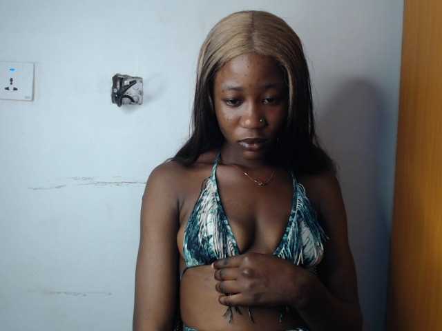 Sexyvian live cam on BongaCams