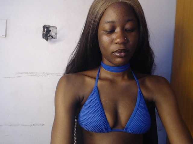 Sexyvian live cam on BongaCams
