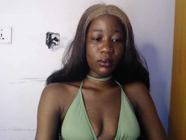 Sexyvian live cam on BongaCams