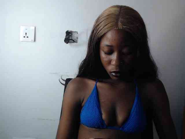 Sexyvian's webcam live show