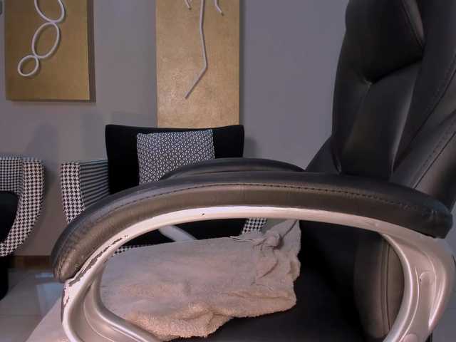 MollyJones live webcam show