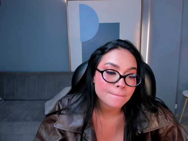 MollyJones live webcam show