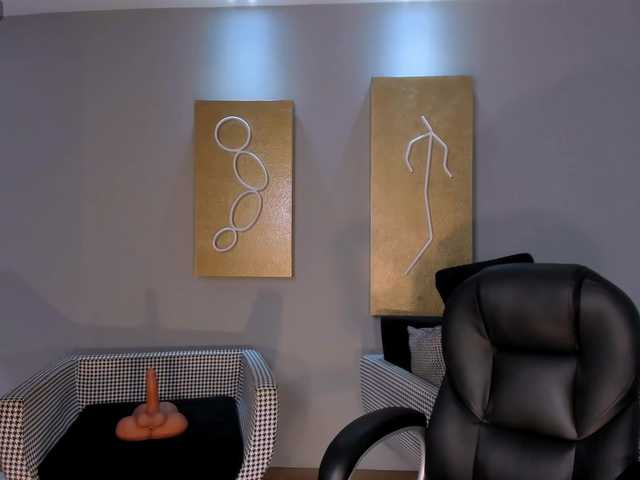 MollyJones live webcam show