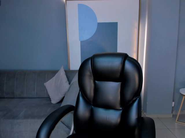 MollyJones live cam on BongaCams